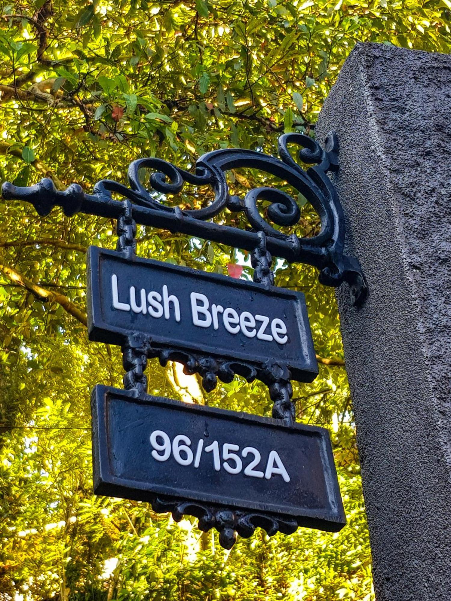 ホテル Lush Breeze キャンディー エクステリア 写真